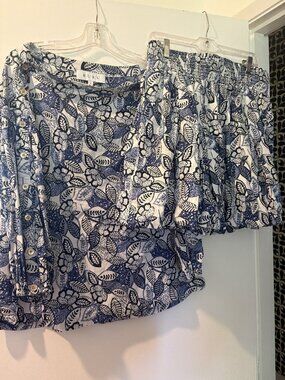 BURU Button Sleeve Blouse and Smocked Waist Mini Skirt in Blue Leaves Size 1X